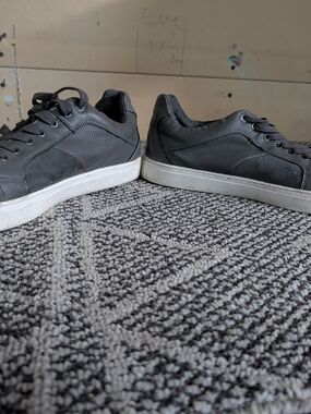 Steve Madden Black Low-Top Sneakers with White Sole